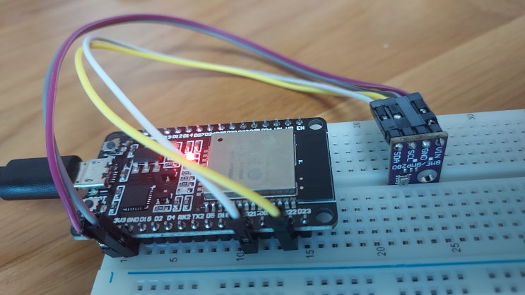  ESP32 개발보드에서 온도 및 기압 센서 BMP280 사용하기