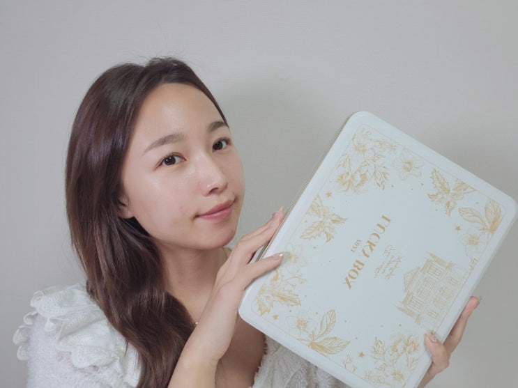  에스테틱 화장품 리얼라이즈 라페리 홈케어 앰플 연말선물 추천 최대 80만원 상당 럭키박스