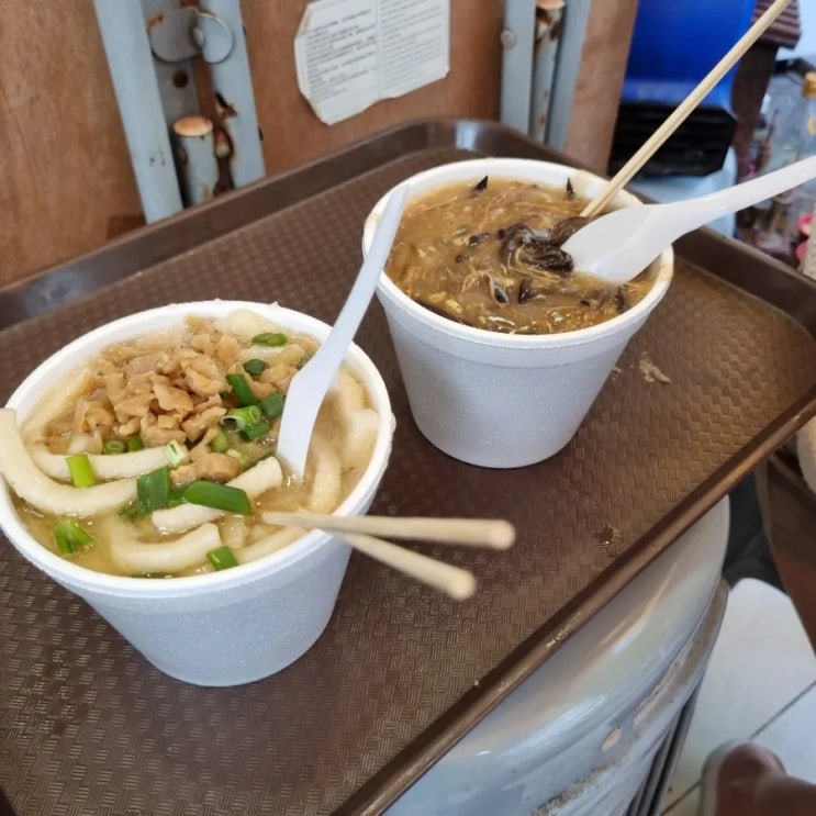  홍콩맛집) 도기스 누들 방문후기 (Block 18 Doggie's Noodle) (feat. 가격,정보,위치,톡파원 25시)