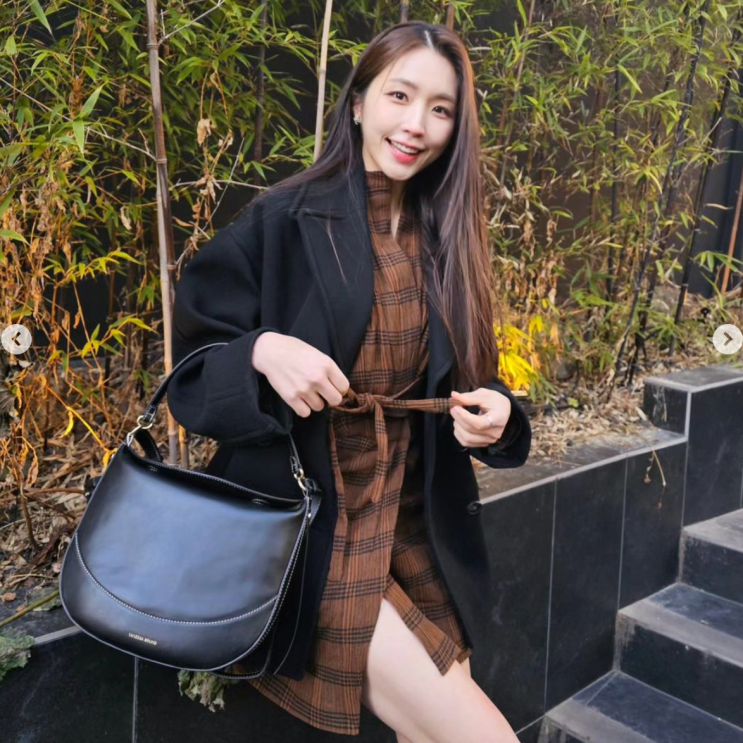  바네사브루노 30대 여자 데일리백 성해은 가방 명품 추천 숄더백 브랜드 정보