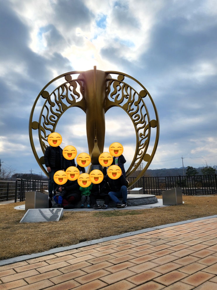 눈바람이 날리기 전 충주 여행 고구려비 전시관을 다녀왔습니다