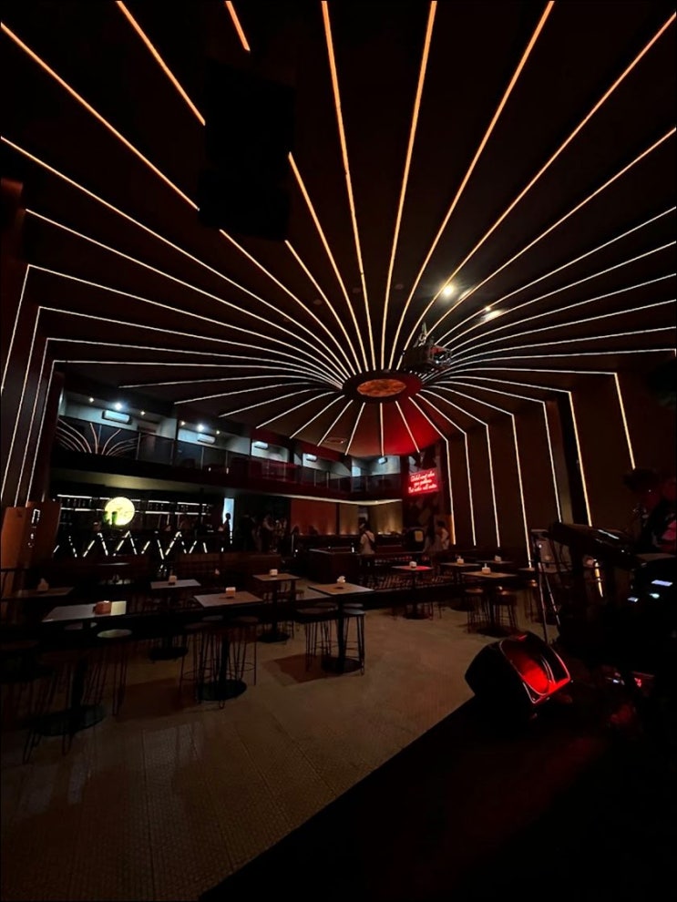 승기기 클럽 나이트  CAPO KITCHEN & LOUNGE