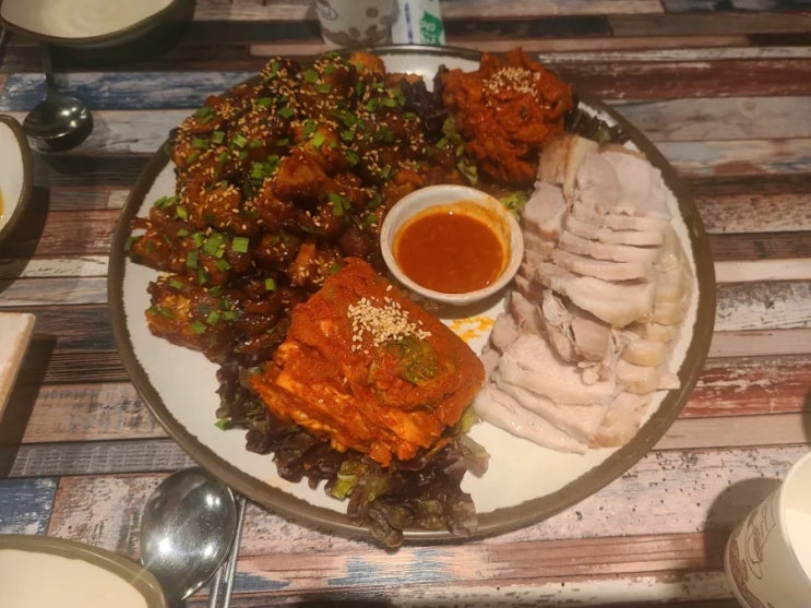  간만이야 유신족발