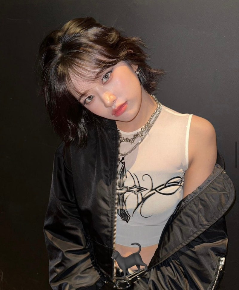 IVE An Yujin Profile Pictures: Short Hair Wallpapers