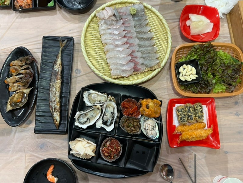 포항 횟집 추천 인어아저씨 해물 한상차림