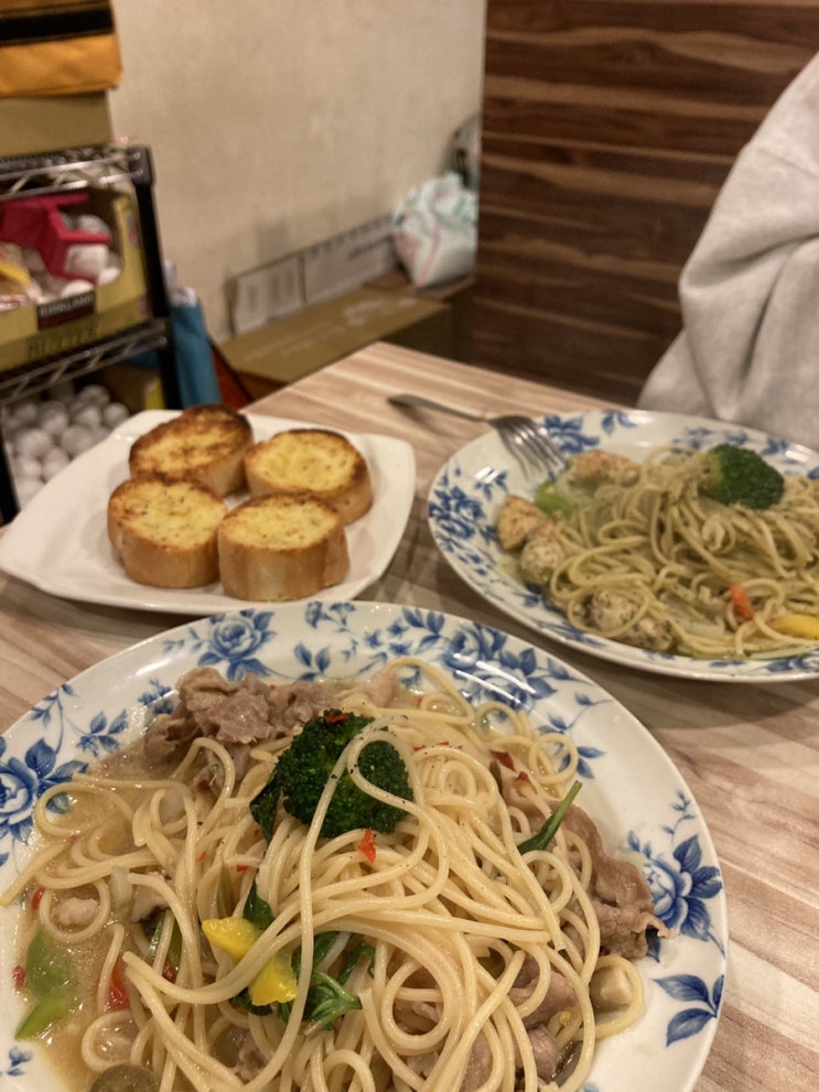  [화어문장학금] 대만일상 Day104, 대만 국립 사범대 언어중심 수업, 사범대 파스타 맛집 囍咖啡, 대만 스타벅스 카공, 공관역 취두부 & 오리선지 마라탕 맛집, 대만식 빙수