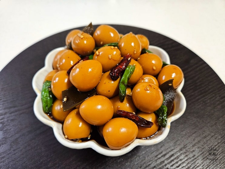  메추리알 장조림 만들기 메추리알꽈리고추장조림 깐 메추리알 요리 아이반찬 도시락 반찬
