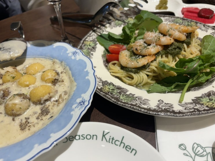  [광명 소하]  파스타와 수제 뇨끼가 맛있는 분위기 좋은 소하동 골목 맛집, 데이트 장소와 가족 모임으로 좋은 광명맛집, 포시즌키친 광명점