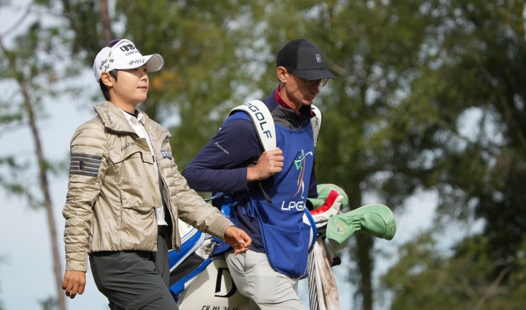 <b>LPGA</b> Q시리즈 5라운드 <b>이소미</b> <b>선두</b>