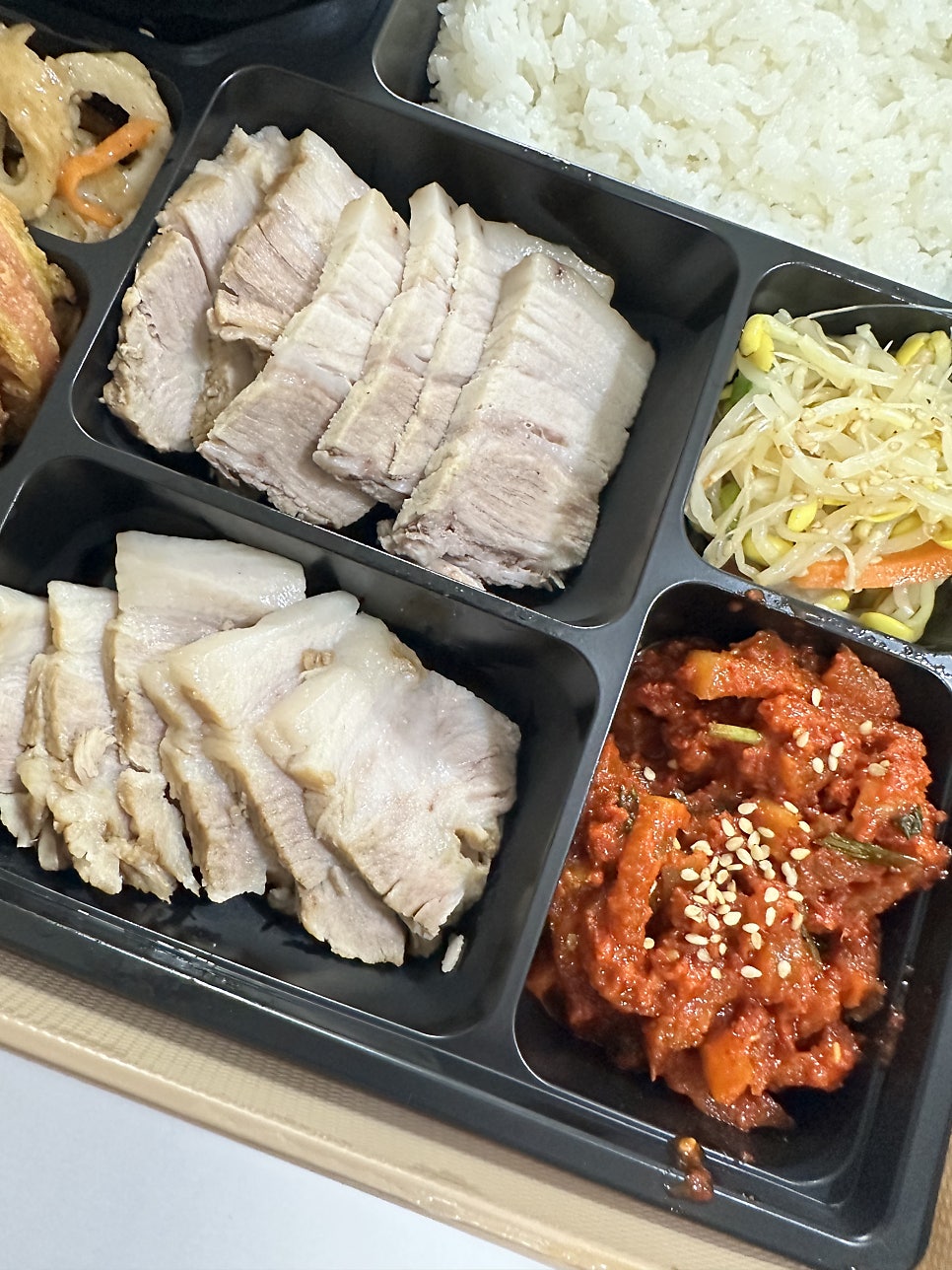 놀부보쌈 인천호구포점 사진 4