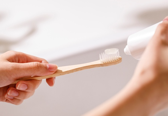 양치하는꿈 양치꿈 양치질 하는 꿈 해몽 풀이