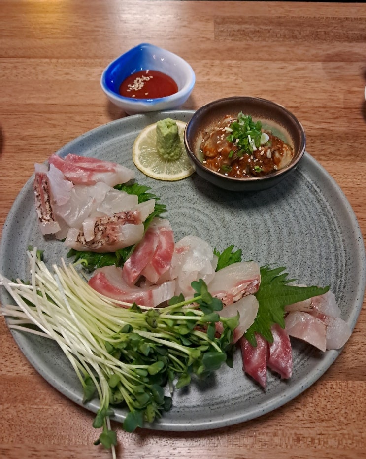 논현 이자카야: 신논현 숙성회 맛집 심야식당모모