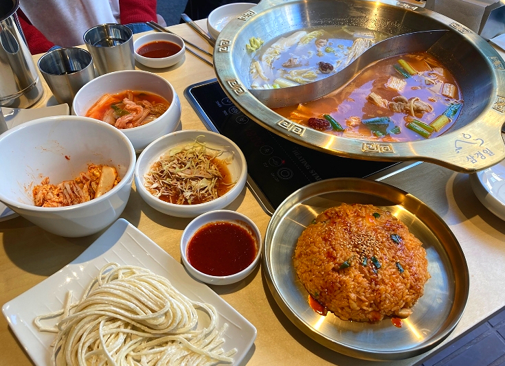  혜화 단체 모임 장소 추천 삼경일 대학로 본점 _ 혜화역에서 초근접한 대학로 한식 맛집 소개