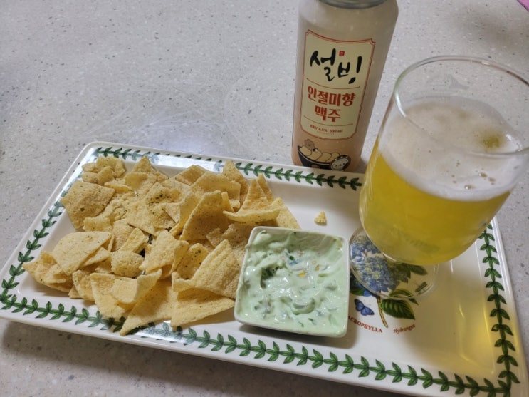  맥주 안주로 좋은 먹태리아 나쵸칩과 설빙 인절미향 맥주 후기 (내돈내산)