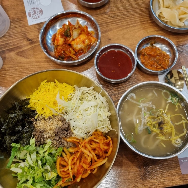 [ 연산동 청와면옥 ] 깔끔한 칼국수 보리밥집