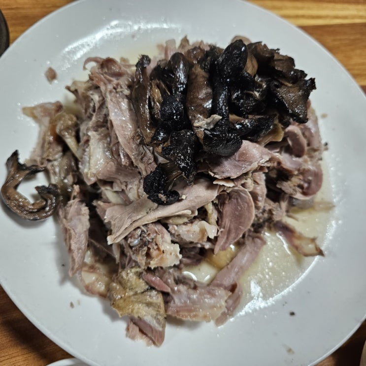대구 능이 백숙 맛집 성당동 제1 능이버섯생국수 본점 대구 능이 백숙 맛집 성당동 제1 능이버섯생국수 본점