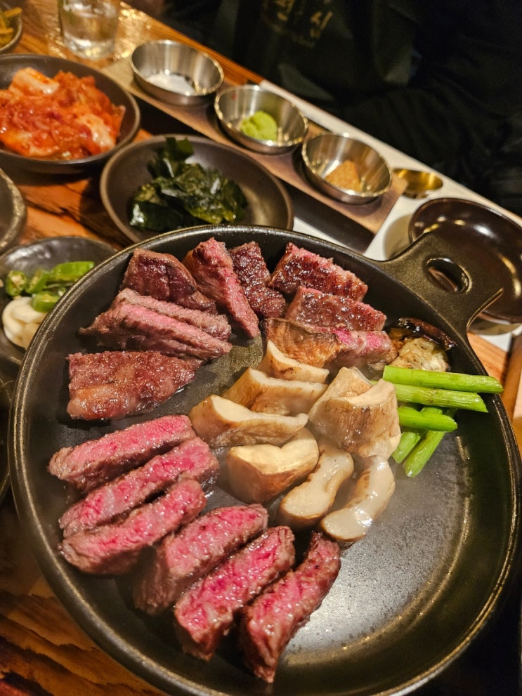 [강남 한우 맛집] 강남 소고기 일편등심 강남점 사르르 녹는 특등심