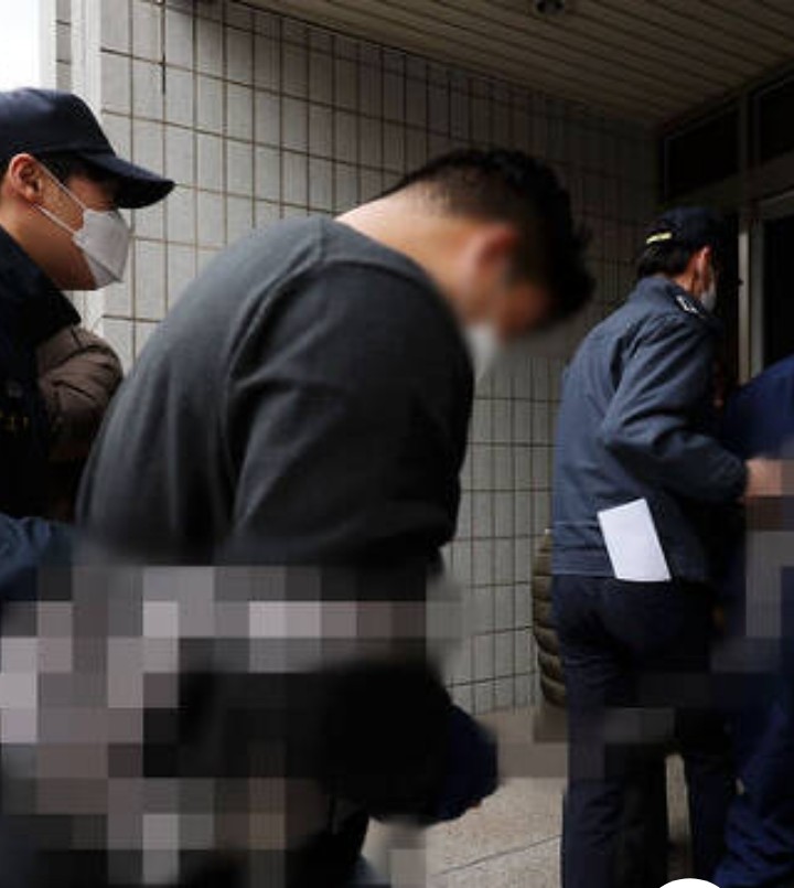 <b>영풍제지 주가조작</b> 관련자 4명 추가 <b>구속기소</b>, <b>영풍제지</b> 사태... 