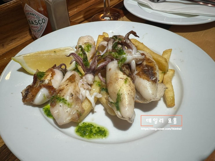  스페인 바르셀로나 여행 라보케리아 식당 BAR CENTRAL LA BOQUERIA