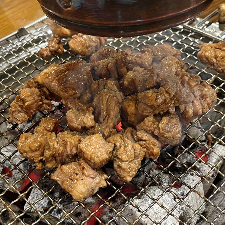 수원 망포역 고기집 돼지갈비가 맛있는 갈비꽃