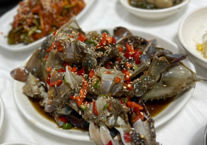  여수 이순신광장 간장게장 내돈내산 현지인 맛집 - 중앙게장백반