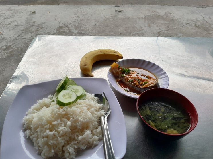  오늘의 아침 3만동 베트남 로컬 껌땀