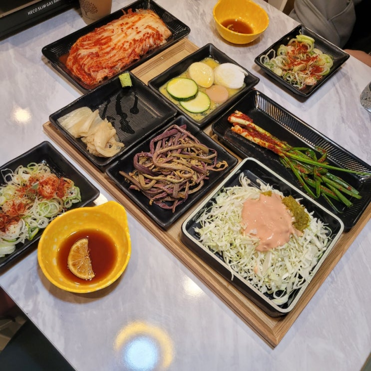 양재박삼겹 냉장대패삼겹살 한우차돌박이 파김치 유자김치 맛있는 고깃집