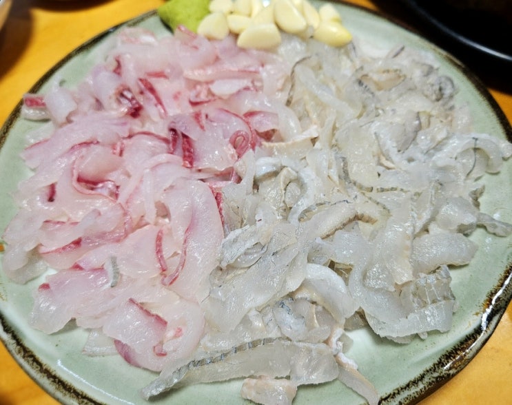  성서 쇼핑월드 맛집 제주 물회에서 즐기는 맛있는 회덮밥과 밀치회 (로컬맛집)