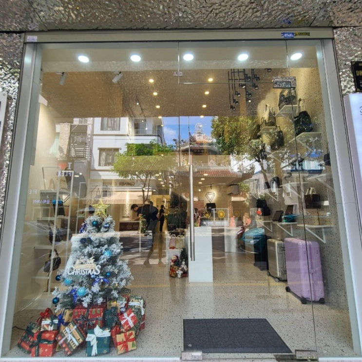  다낭 짝퉁샵 이미테이션 잘 알아보고 구매하세요