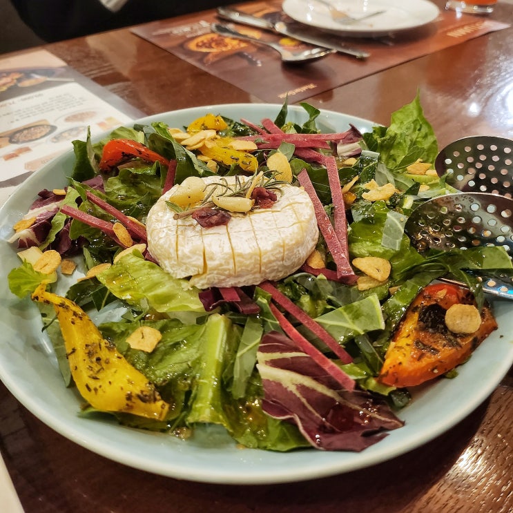 봉은사역 맛집 매드포갈릭, 매콤한 파스타가 맛있는 코엑스 단체 점심 회식 추천