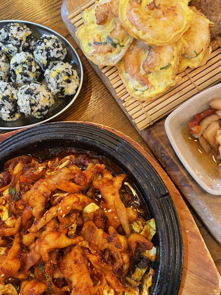  [서울 사당동] 사당역포차ㅣ통통한 새우전이랑 육전이 맛있는 뉴트로 사당역술집