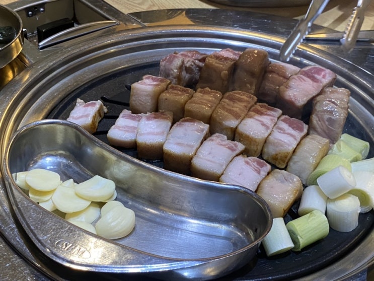  역삼 송년회 회식장소 돝고기506 룸(룸차지, 메뉴, 대기)