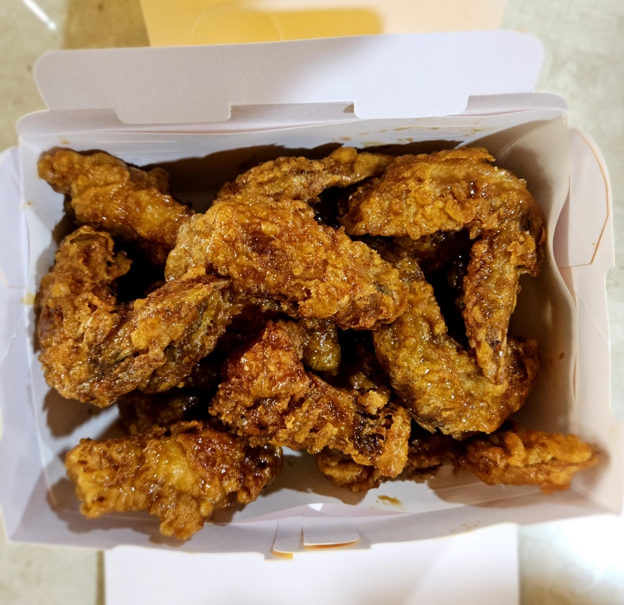BHC치킨 춘천온의점 사진 2
