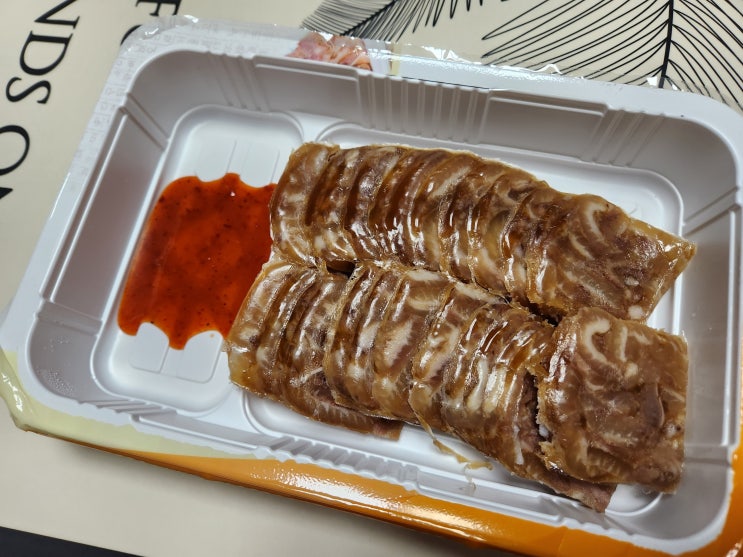  CU 편의점 안주, 장충동 왕 족발 편의점 머릿고기 후기