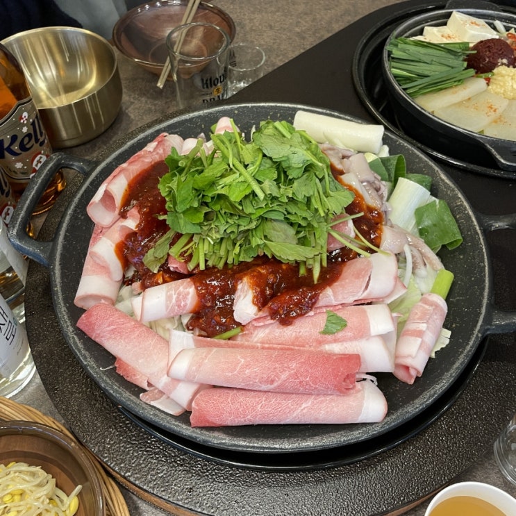  을지로맛집 오덕장 힙지로에서 가족모임 즐기기 좋은술집이야, 오징어볶음 꿀맛