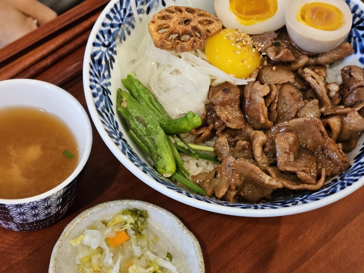  대구 달서구 맛집, 한국식 입맛에 재해석한 일본식 덮밥 <덮밥장사장>