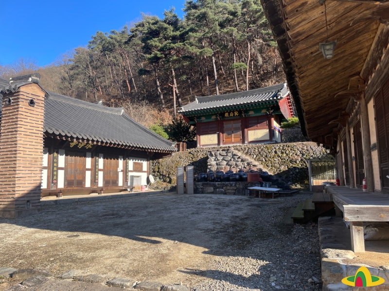 의성 여행 명소 추천해요~ 고즈넉한 분위기, 맑은 물이 가득한 수정사 ...
