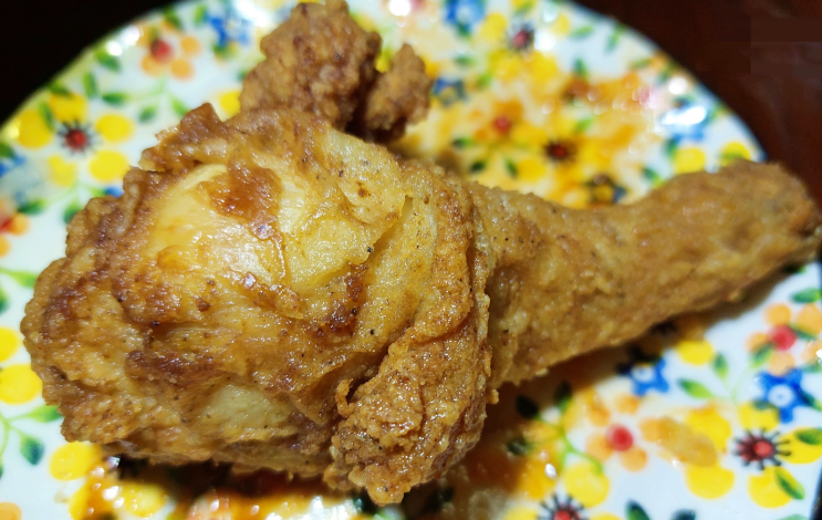  KFC 행사 치킨나이트 1+1 이벤트 전부 오리지널 갓양념 블랙라벨 켄터키통다리순살 핫크리스피 치킨