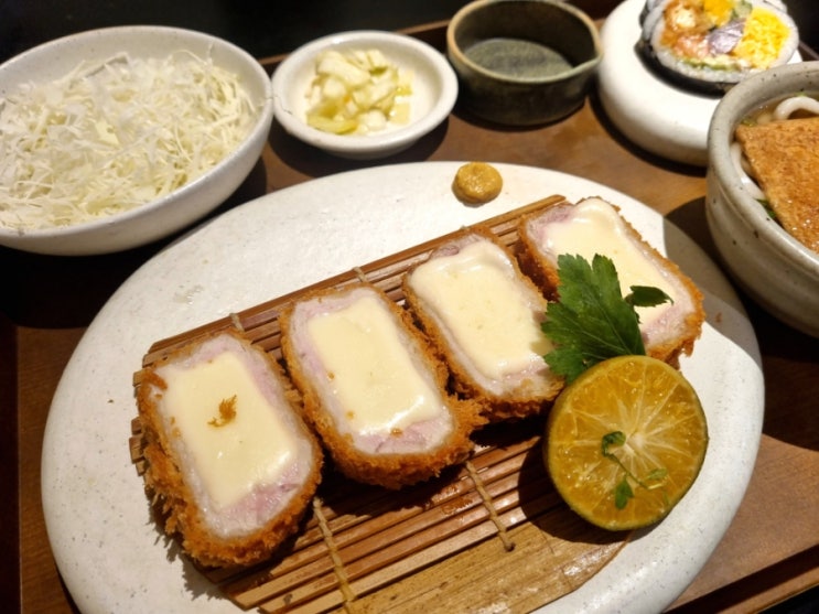  여의도 IFC몰 맛집 돈까스와 나베가 맛있는 카츠8