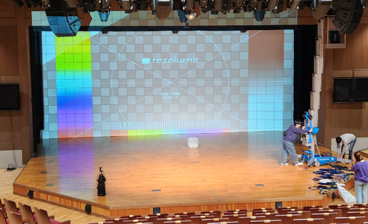  레이저 빔프로젝터 어느 제품을 렌탈 해야 할까?