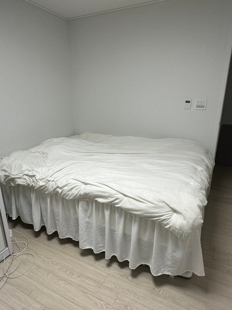지누스 철제 침대 프레임 퀸사이즈 1년이상 사용 솔직후기