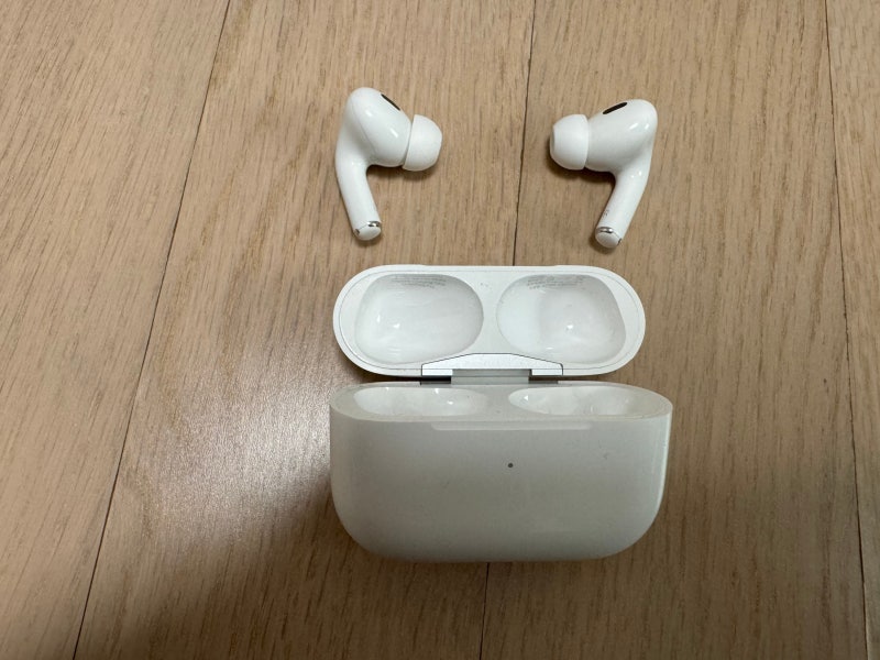 Apple 에어팟프로2세대라이트닝버전 사용후기