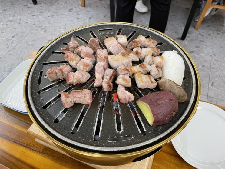  상무지구 삼겹살 칠성가 회식 단체모임 장소로 딱이에요