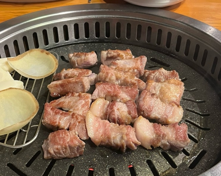  가산 연말 모임 가디역 고기 맛집 - 두껍삼