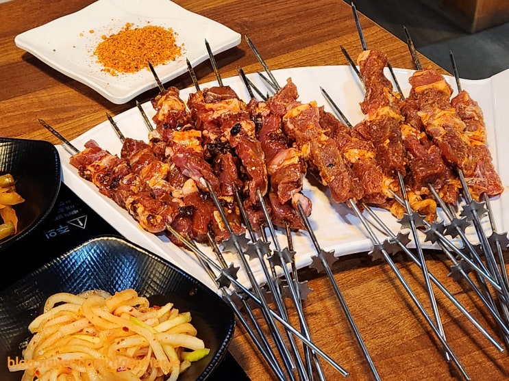 준꼬양꼬치앤훠궈: 중국맛 난곡 맛집 +최신메뉴판 (내돈내산) 마라양꼬치, 양념양꼬치, 마라볶음면