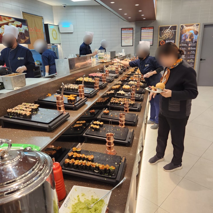  [강동맛집]쿠우쿠우 골드 강동점 _ 초밥뷔페 인데 다양한 음식까지 즐길 수 있는 곳!