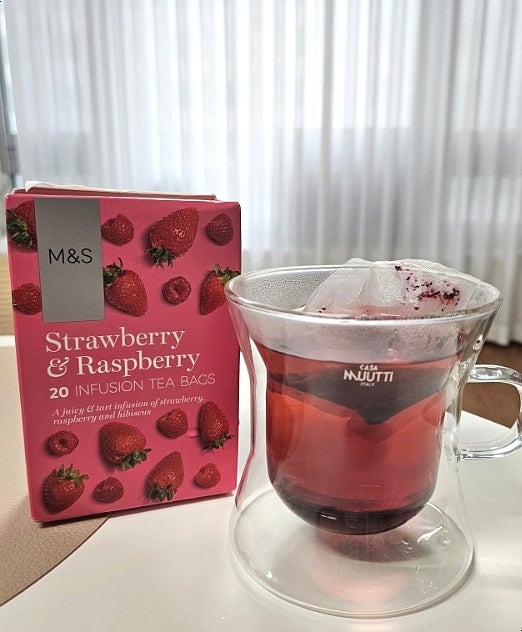  영국 마트 선물 막스앤스펜서(M&S) 딸기,라즈베리 티