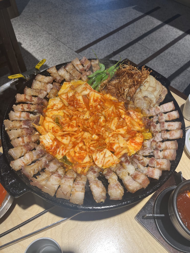 [대전 봉명동 맛집] 대전 세겹식당 솥뚜껑삼겹살