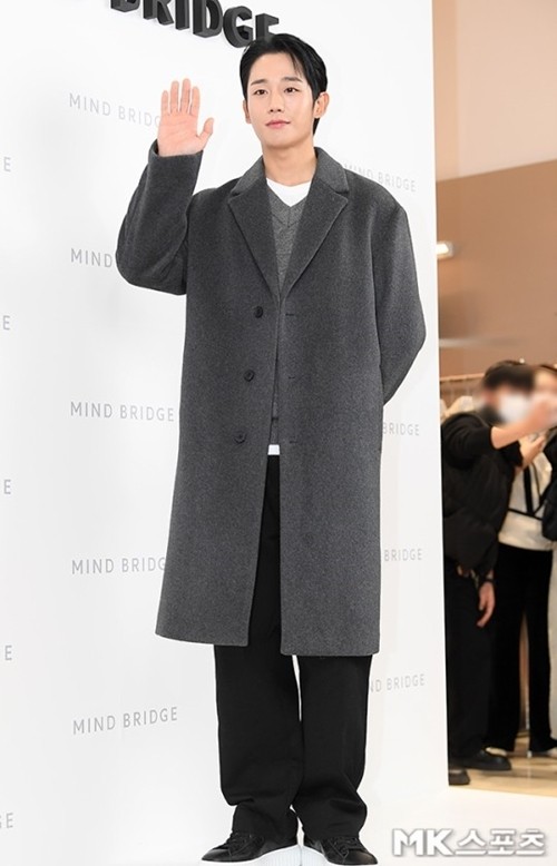 정해인, ‘갯차’ 감독·작가 만난다…‘엄마친구아들’ 출연... 