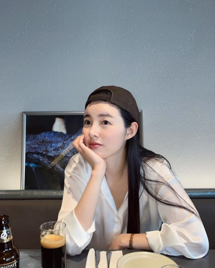  연예인 유승옥이 보여준 볼캡 쓰는법과 여자 명품 모자로 여성 디자이너 브랜드 이자벨 마랑 추천